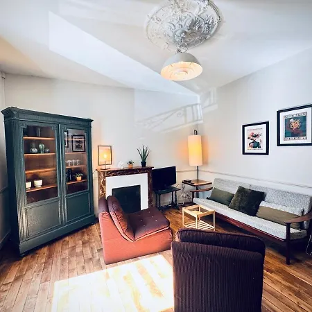 Apartamento Le Jakadi, Townhouse, Center Rennes